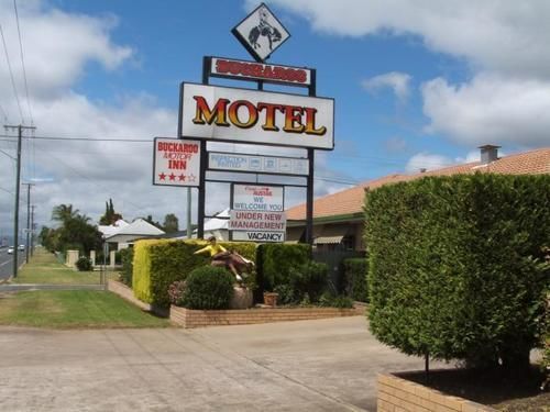 Buckaroo Motor Inn Warwick Exterior photo